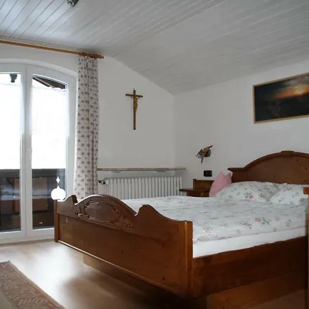 Gastehaus Sophia * Миттенвальд